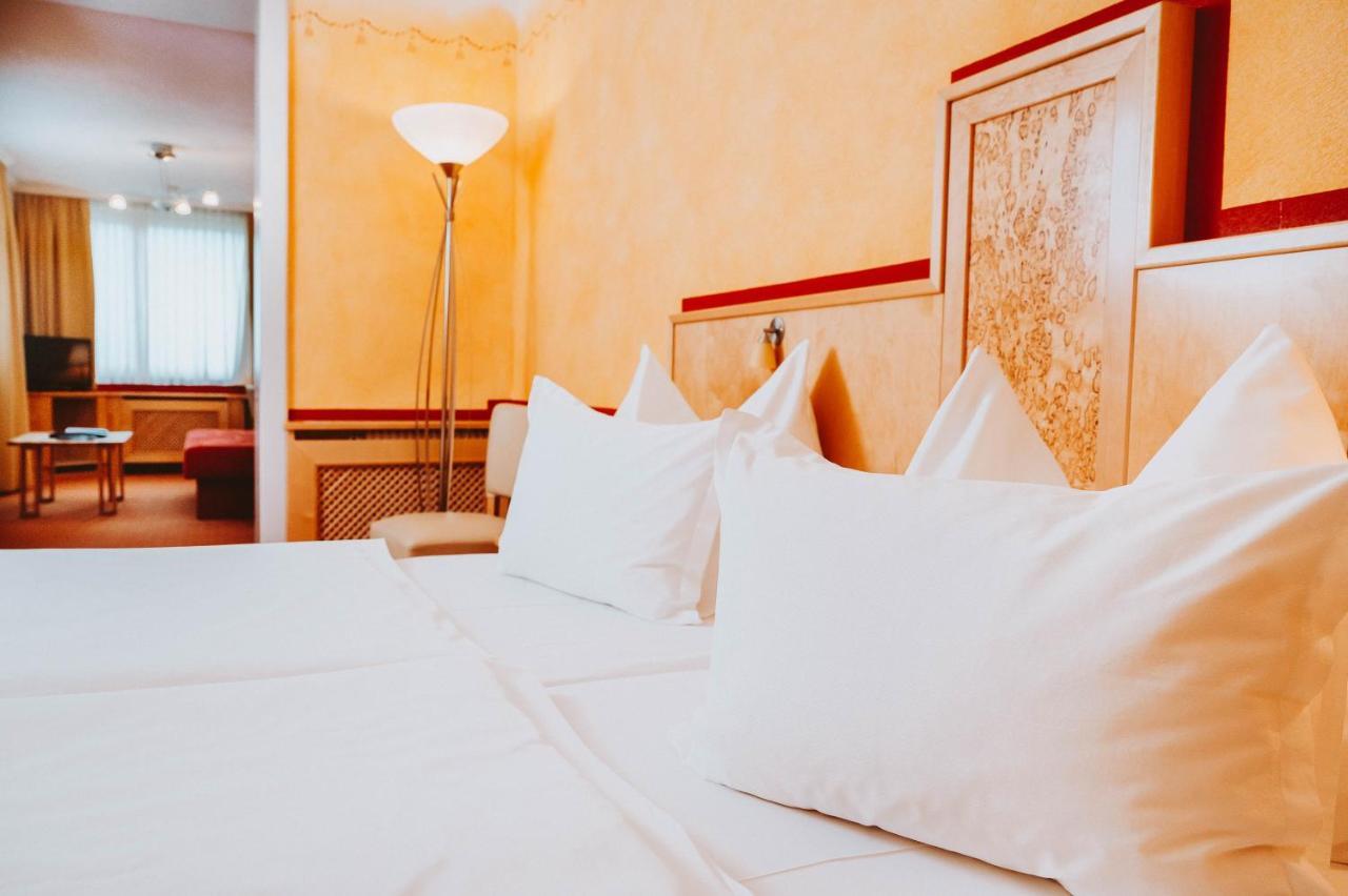 Hotel Bruecklwirt Niklasdorf Eksteriør bilde