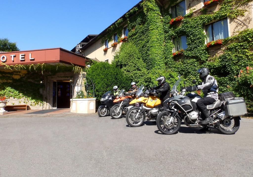 Hotel Bruecklwirt Niklasdorf Eksteriør bilde